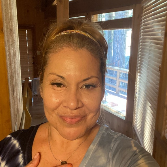 Meet your Posher, Sylvia - Picture 6 of 15